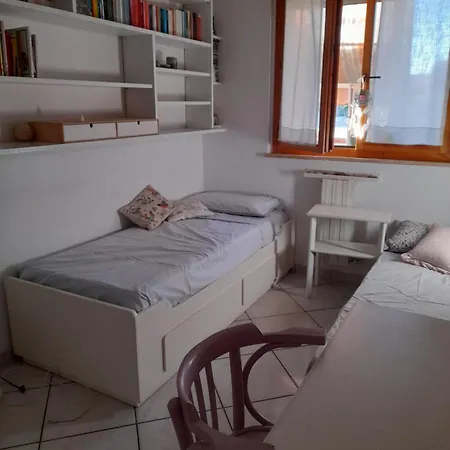 Casa Dei Glicini 福洛尼卡